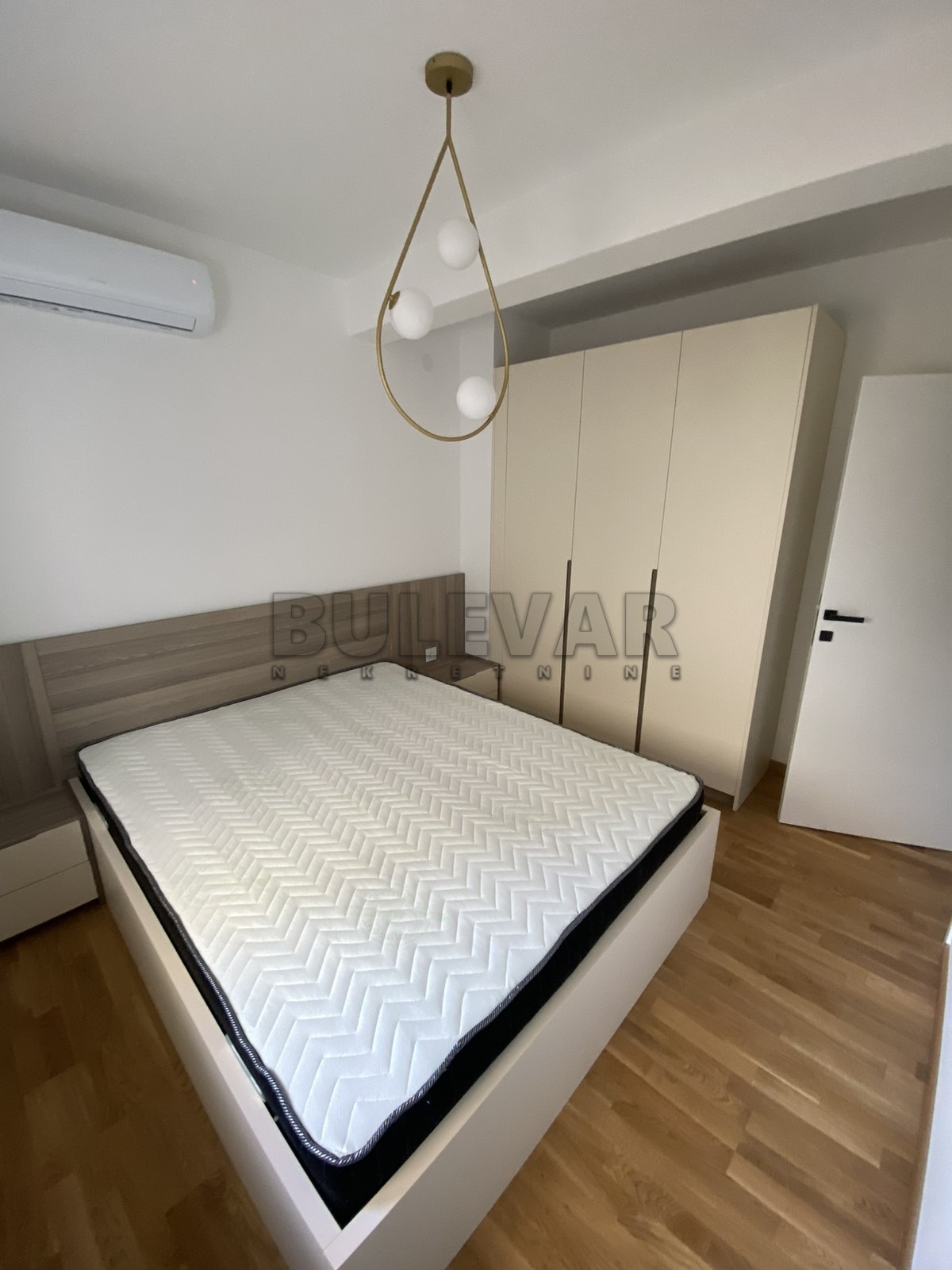 Jednosoban stan, 40 m2, Čair, Sestre Baković ID: i-013888 7