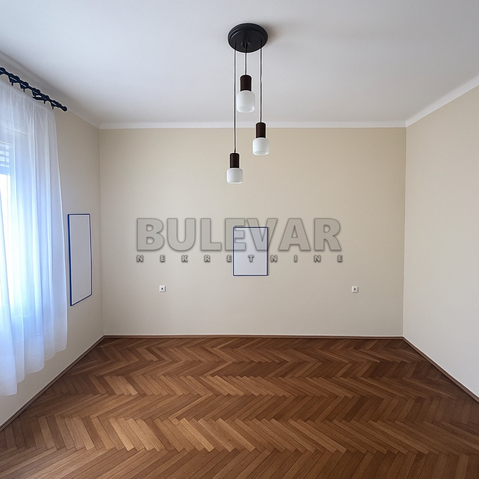 Lokal, 100 m2, Centar, Karadžićeva ID: i-013890 1