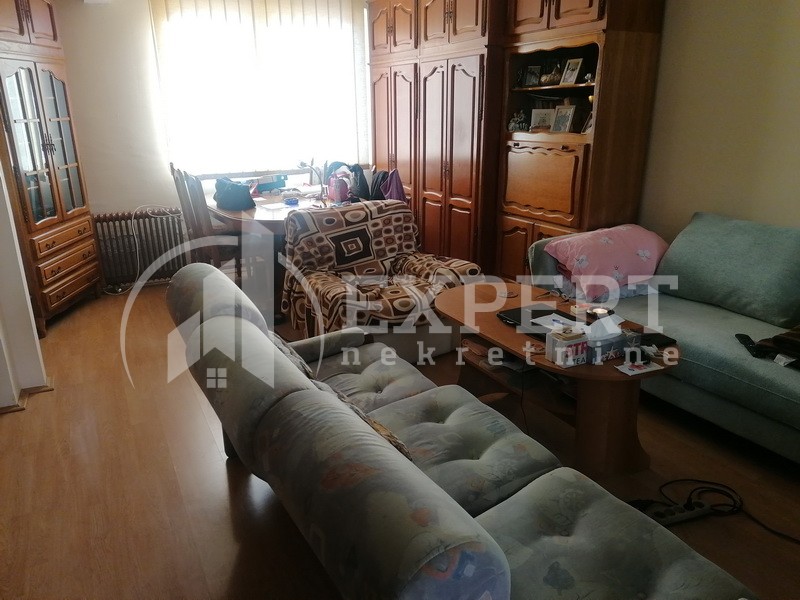 četvorosobna kuća, 203 m2, Pantelej, Somborska ID: p-0665 32