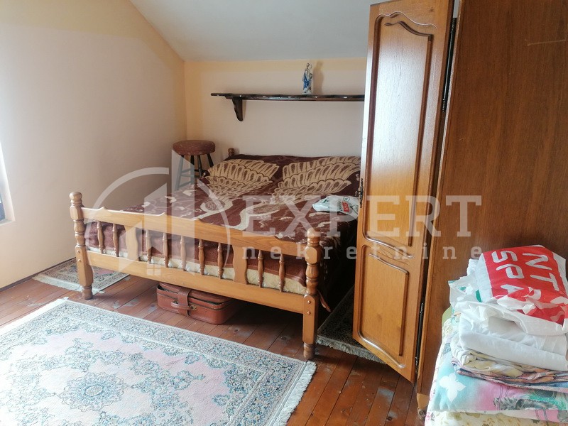 četvorosobna kuća, 203 m2, Pantelej, Somborska ID: p-0665 40