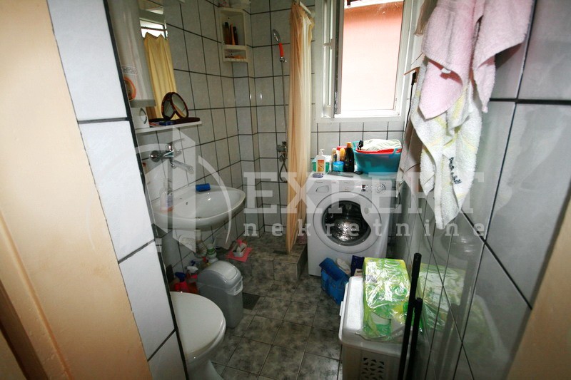 četvorosobna kuća, 203 m2, Pantelej, Somborska ID: p-0665 9