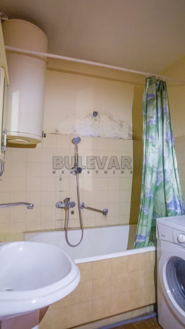 Dvosoban stan, 70 m2, Bulevar Nemanjića, Bulevar Nemanjića ID: i-013899 8