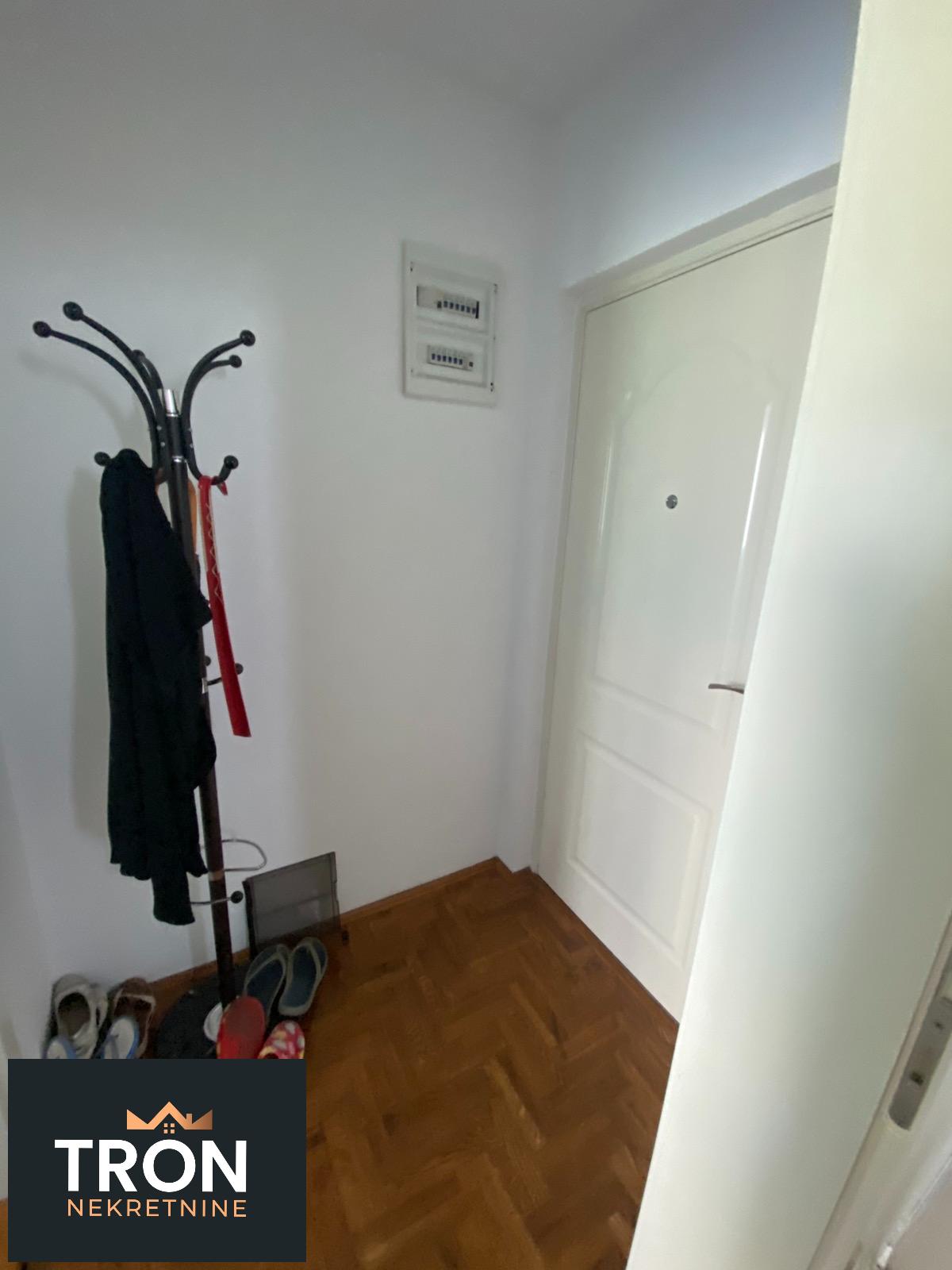 Garsonjera sa dvoristem 26m2 4