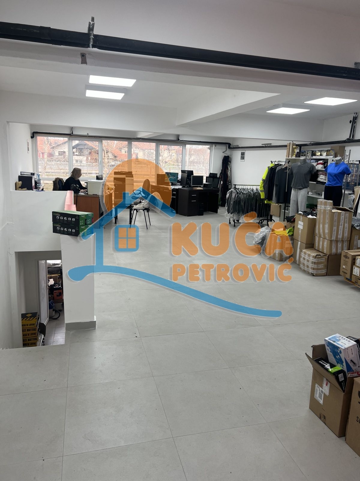 Lokal, 240 m2, Crveni krst, Bulevar Nikole Tesle ID: i-013916 4