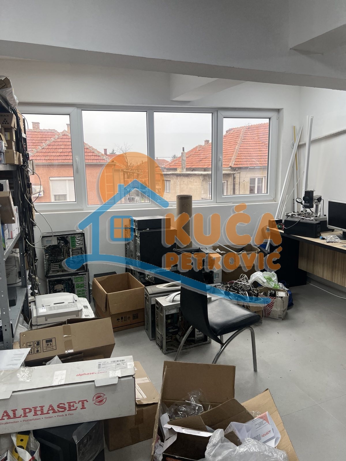 Lokal, 240 m2, Crveni krst, Bulevar Nikole Tesle ID: i-013916 6