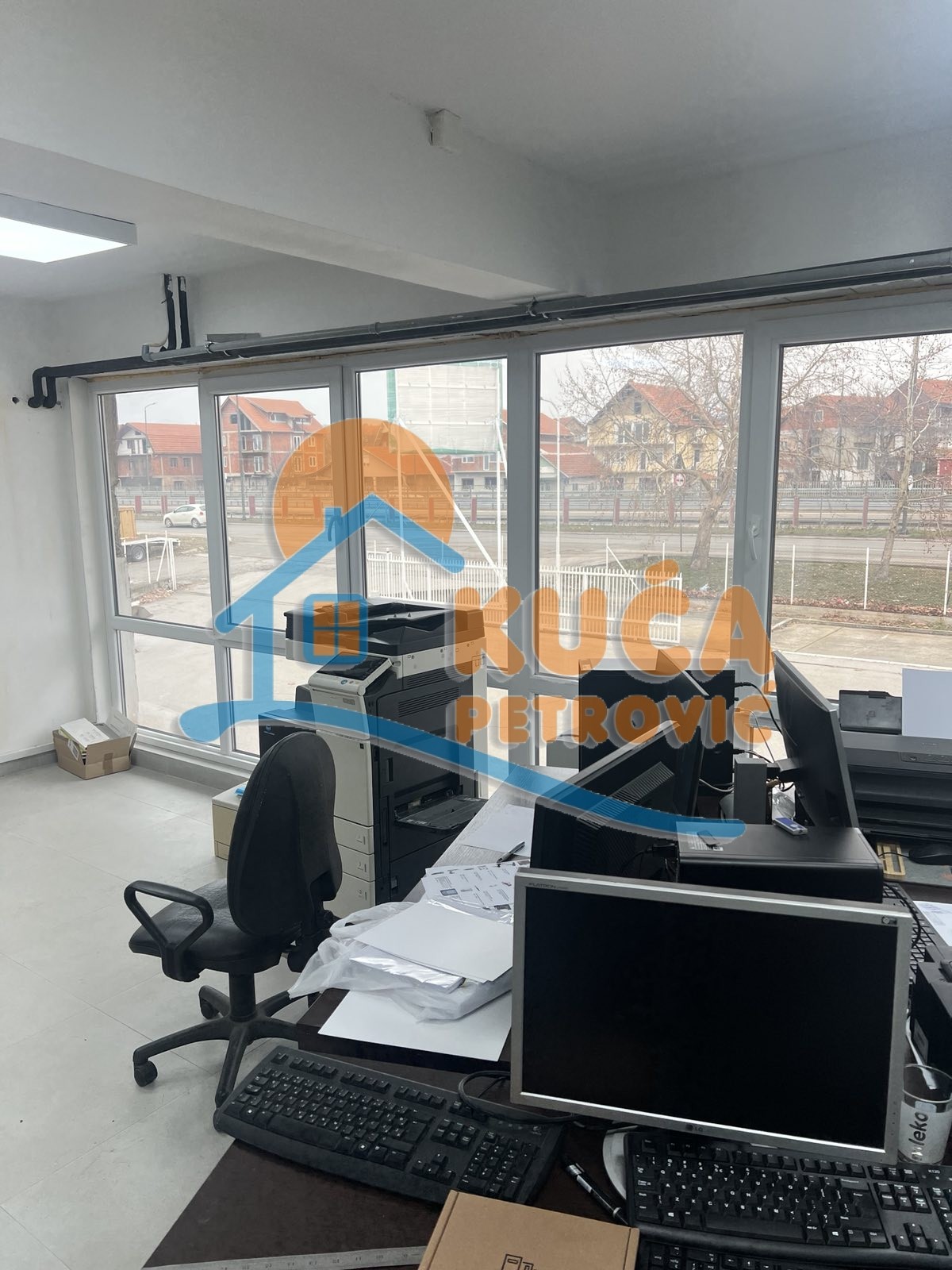 Lokal, 240 m2, Crveni krst, Bulevar Nikole Tesle ID: i-013916 7