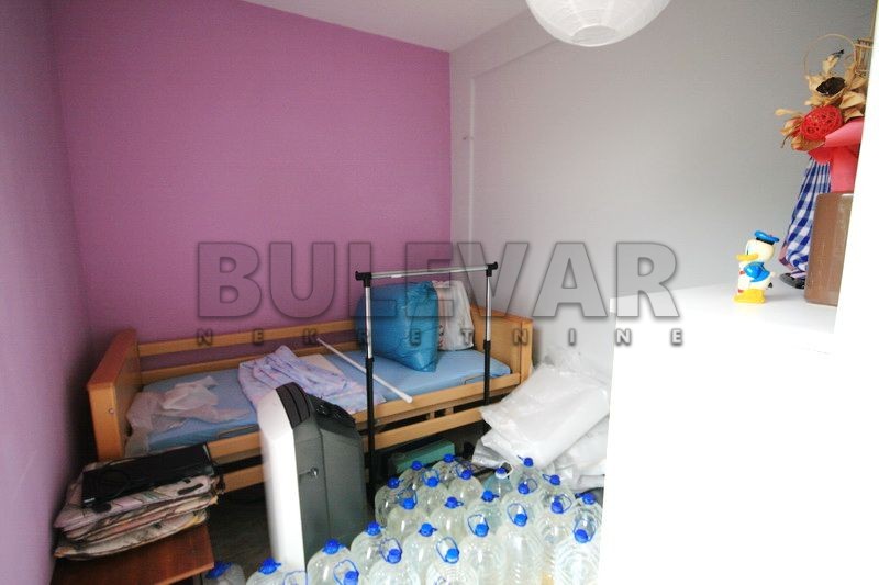 četvorosobna kuća, 203 m2, Pantelej, Somborska ID: p-0665 1