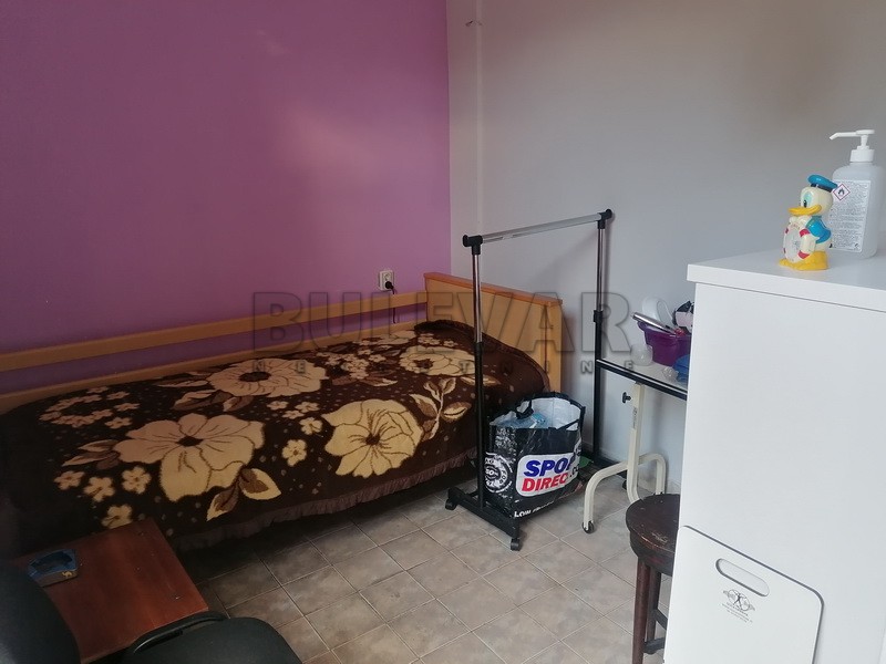 četvorosobna kuća, 203 m2, Pantelej, Somborska ID: p-0665 49