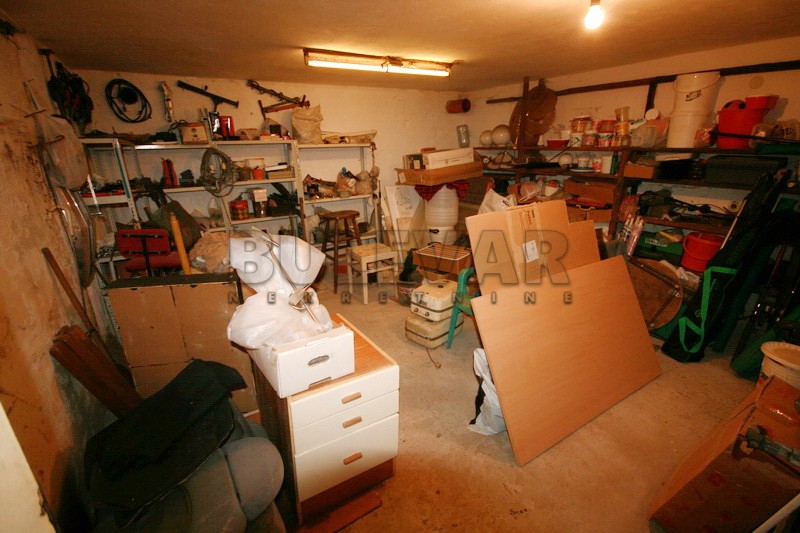 četvorosobna kuća, 203 m2, Pantelej, Somborska ID: p-0665 31