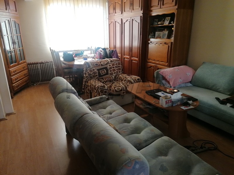 četvorosobna kuća, 203 m2, Pantelej, Somborska ID: p-0665 38