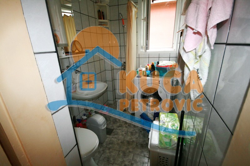 četvorosobna kuća, 203 m2, Pantelej, Somborska ID: p-0665 13