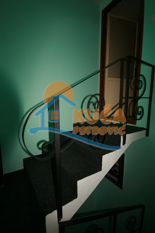 četvorosobna kuća, 203 m2, Pantelej, Somborska ID: p-0665 14