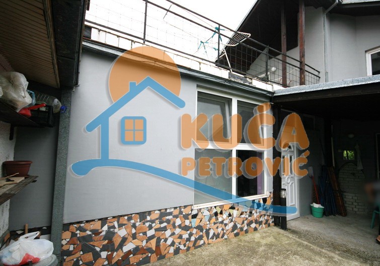 četvorosobna kuća, 203 m2, Pantelej, Somborska ID: p-0665 1