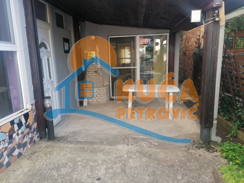 četvorosobna kuća, 203 m2, Pantelej, Somborska ID: p-0665 27