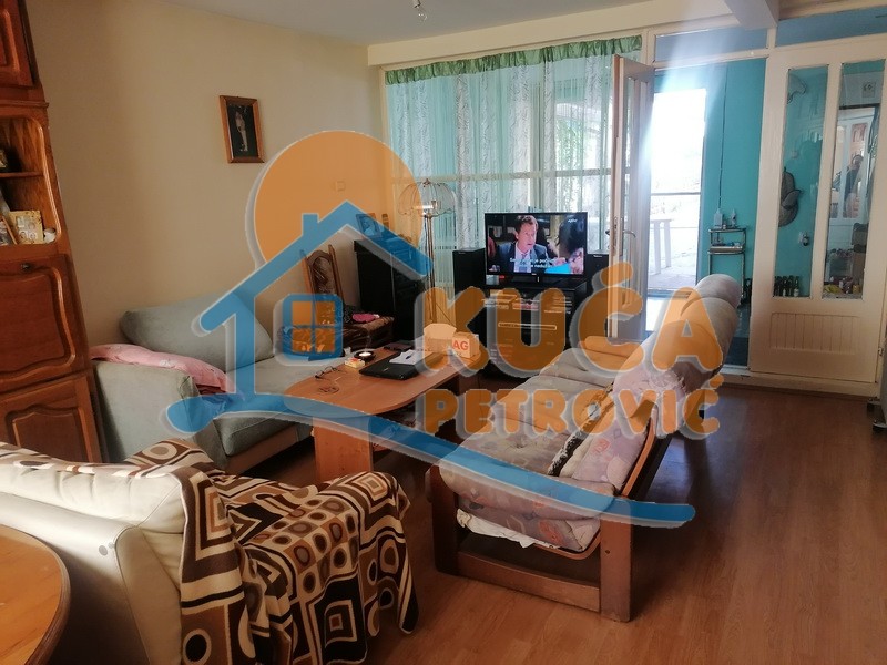 četvorosobna kuća, 203 m2, Pantelej, Somborska ID: p-0665 31