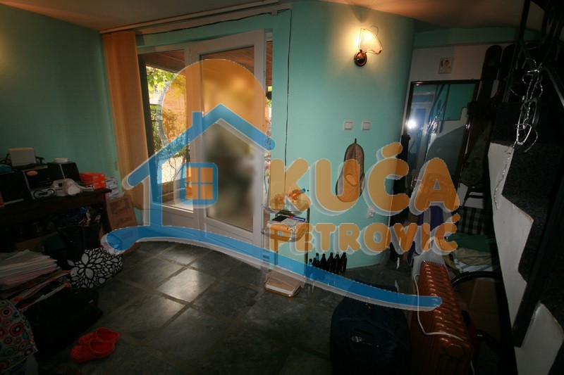 četvorosobna kuća, 203 m2, Pantelej, Somborska ID: p-0665 8