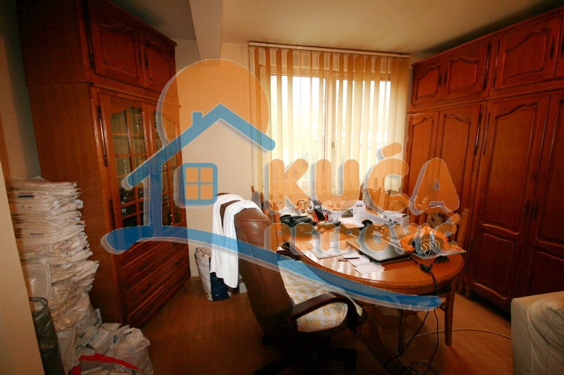 četvorosobna kuća, 203 m2, Pantelej, Somborska ID: p-0665 4