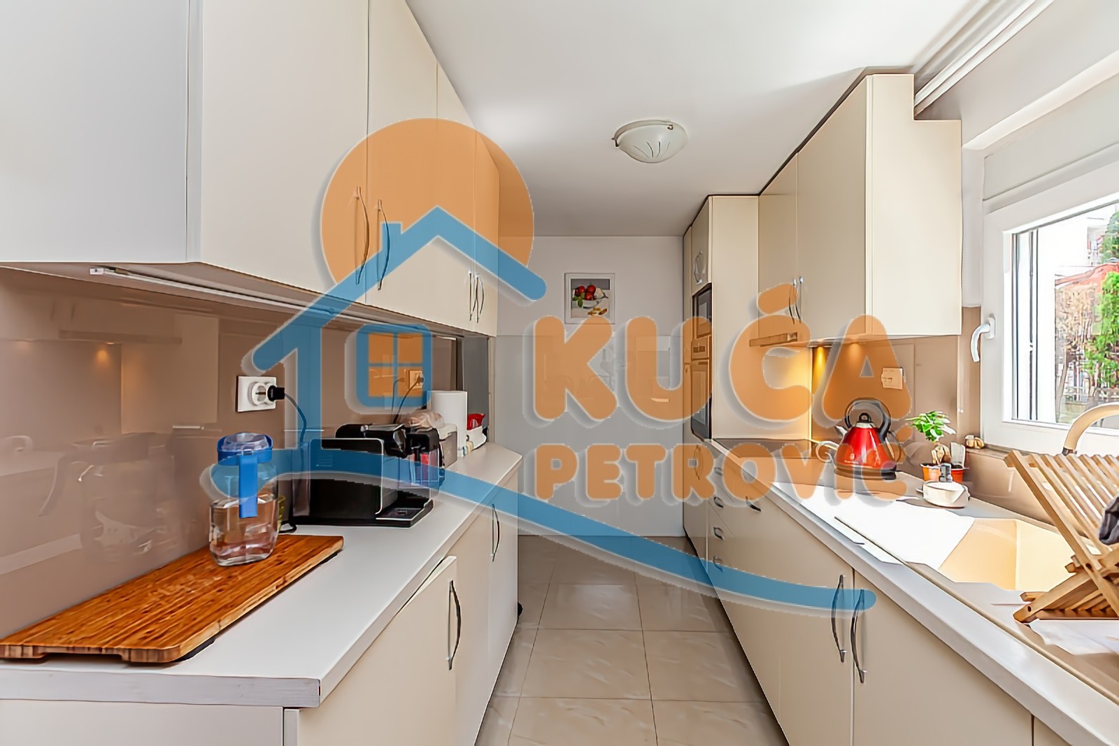 četvorosobna kuća, 383 m2, Durlan, Gutenbergova ID: p-013914 3