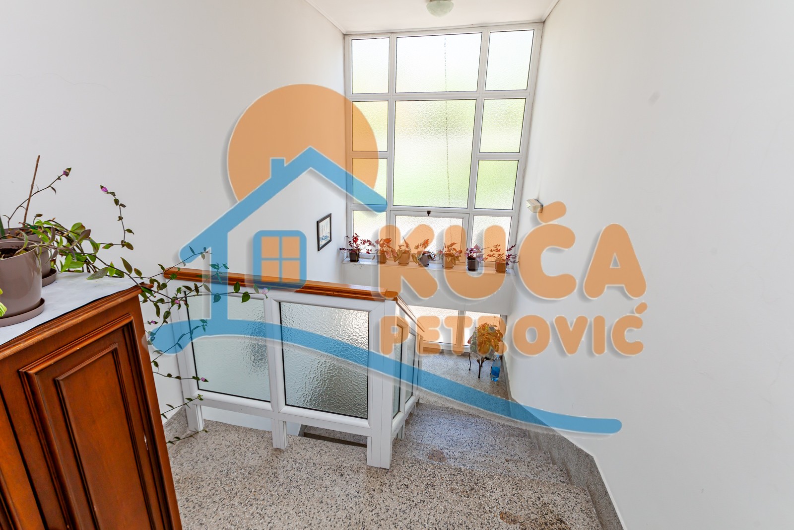četvorosobna kuća, 383 m2, Durlan, Gutenbergova ID: p-013914 27