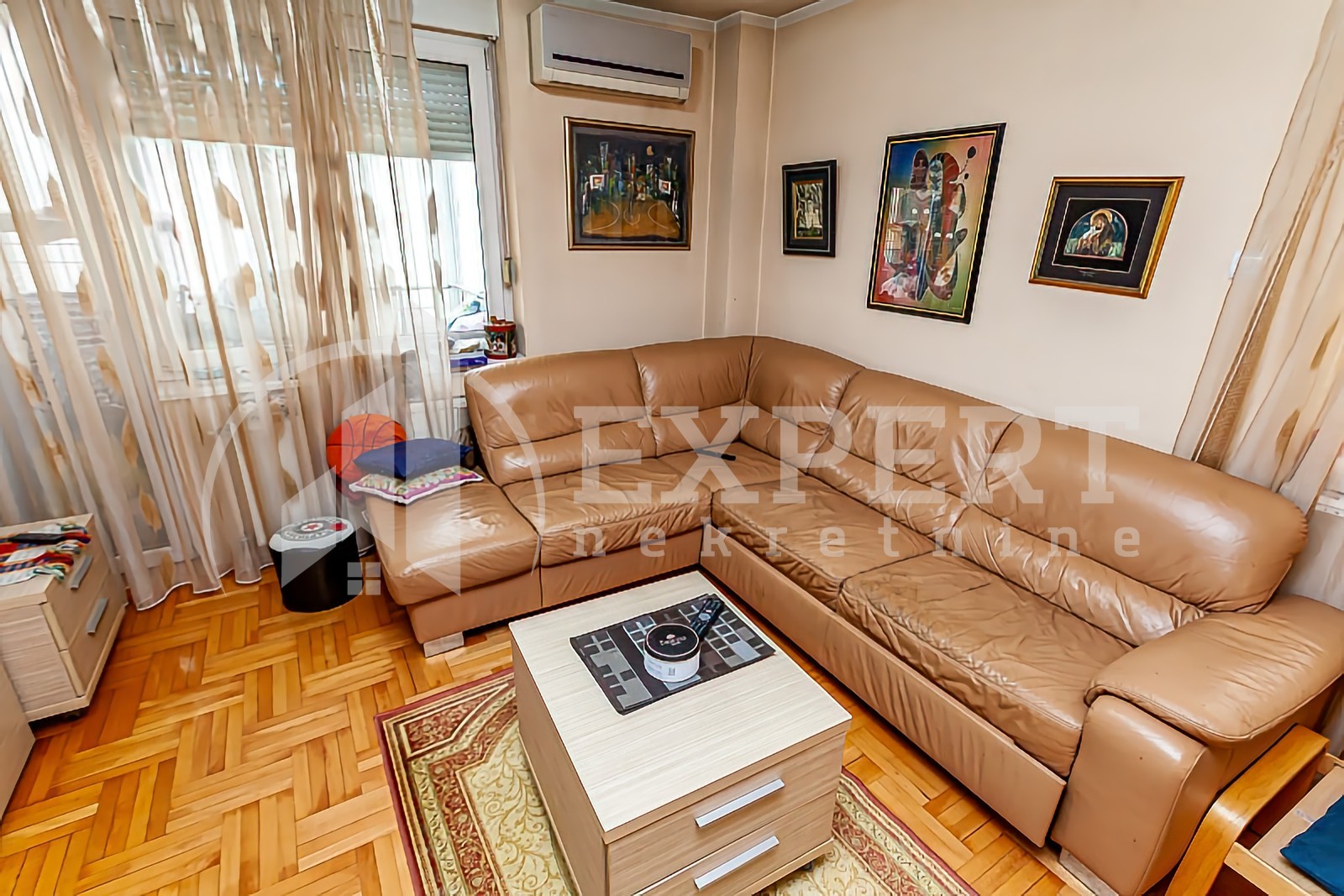 Dvosoban stan, 68 m2, Park Svetog Save, Romanijska ID: p-013929 2