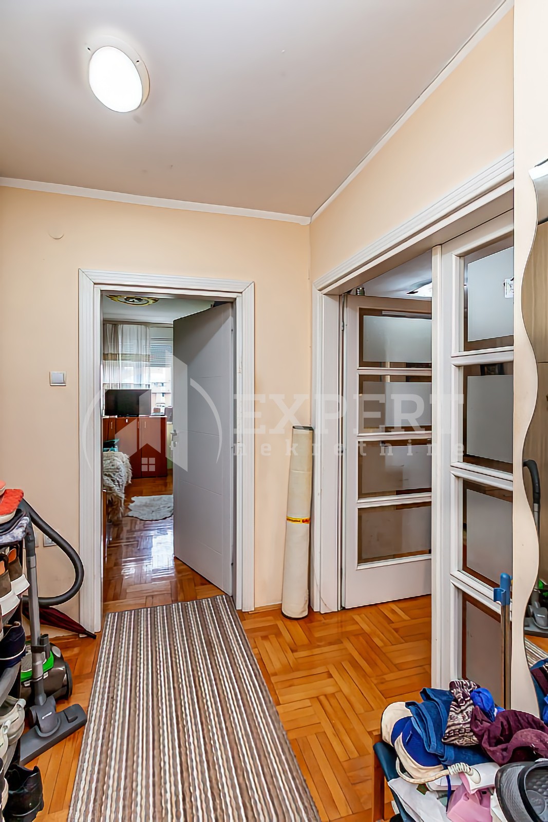 Dvosoban stan, 68 m2, Park Svetog Save, Romanijska ID: p-013929 12