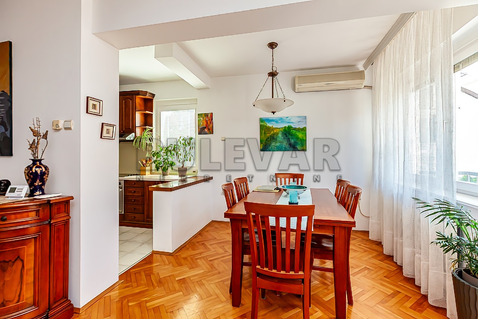 četvorosobna kuća, 383 m2, Durlan, Gutenbergova ID: p-013914 17