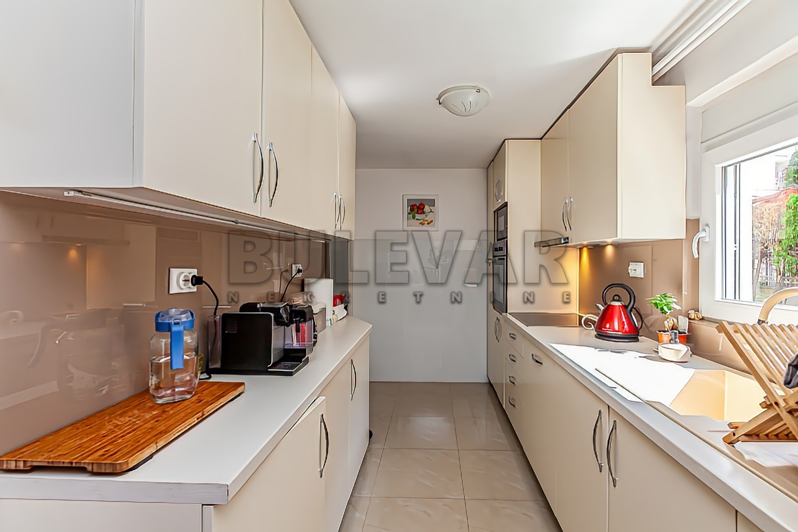 četvorosobna kuća, 383 m2, Durlan, Gutenbergova ID: p-013914 3