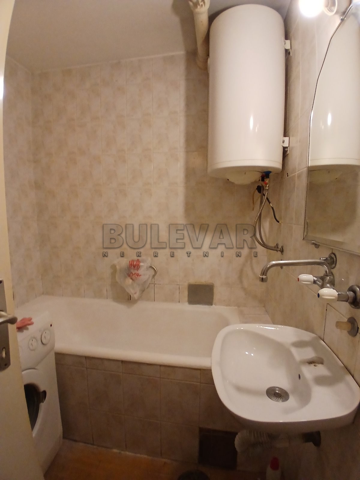 Trosoban stan, 69 m2, Bulevar Nemanjića, Bulevar Nemanjića ID: i-013923 10
