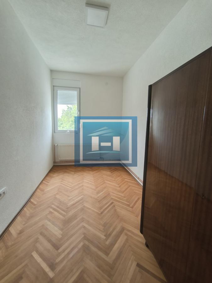 Na prodaju potpuno renovirana kuća od 153m² sa placem od 3,375 ari 5