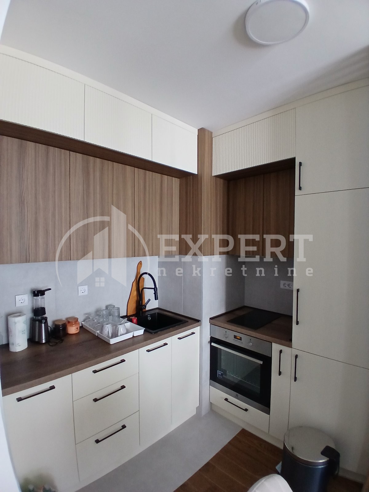 Jednosoban stan, 38 m2, Bulevar Nemanjića, Blagoja Parovića ID: i-013948 4