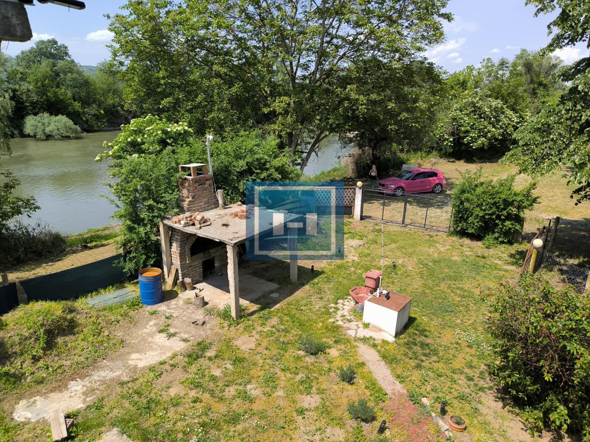 Mesto gde vreme stane, a mir postane deo svakodnevice... 9