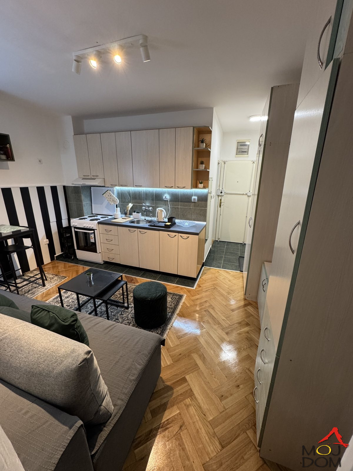 Stan,NOVI SAD,NOVA DETELINARA,kv: 25, € 85000, ID: 1030360 5