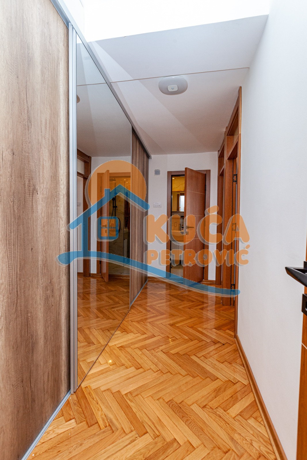 Trosoban stan, 75 m2, Centar, Svetozara Markovića ID: p-05044 11