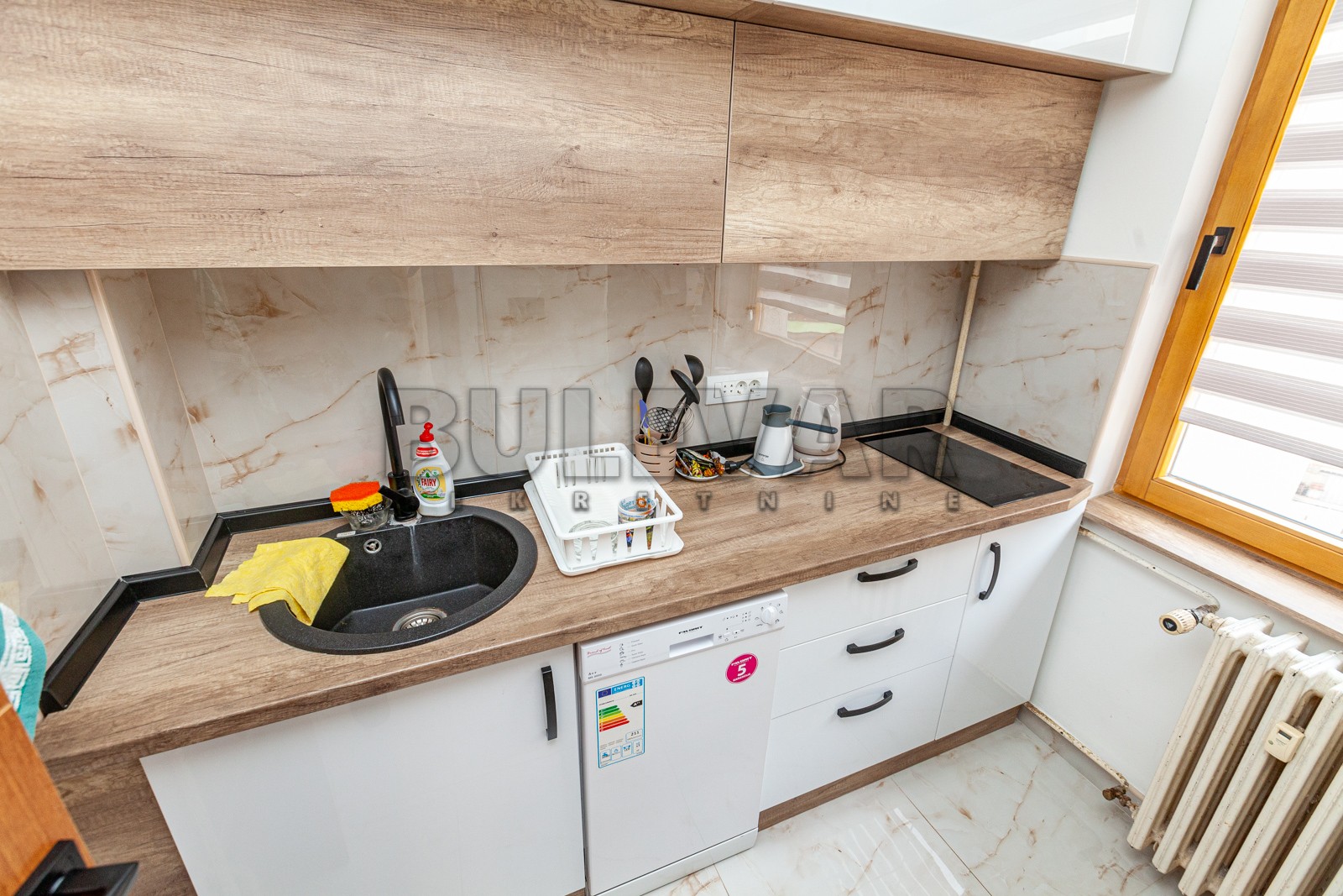 Trosoban stan, 75 m2, Centar, Svetozara Markovića ID: p-05044 6