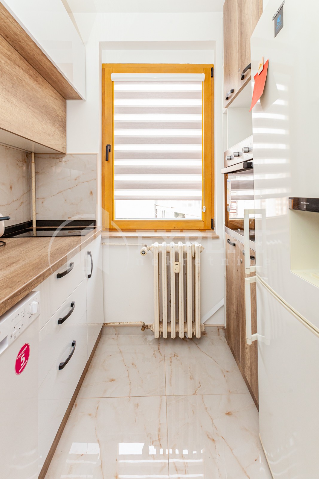 Trosoban stan, 75 m2, Centar, Svetozara Markovića ID: p-05044 7