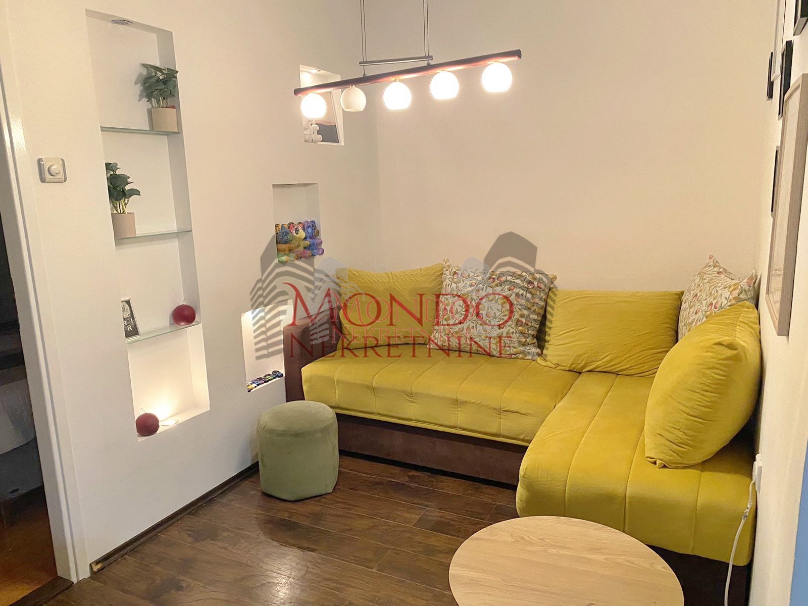 Jednoiposoban stan u Duvaništu 3