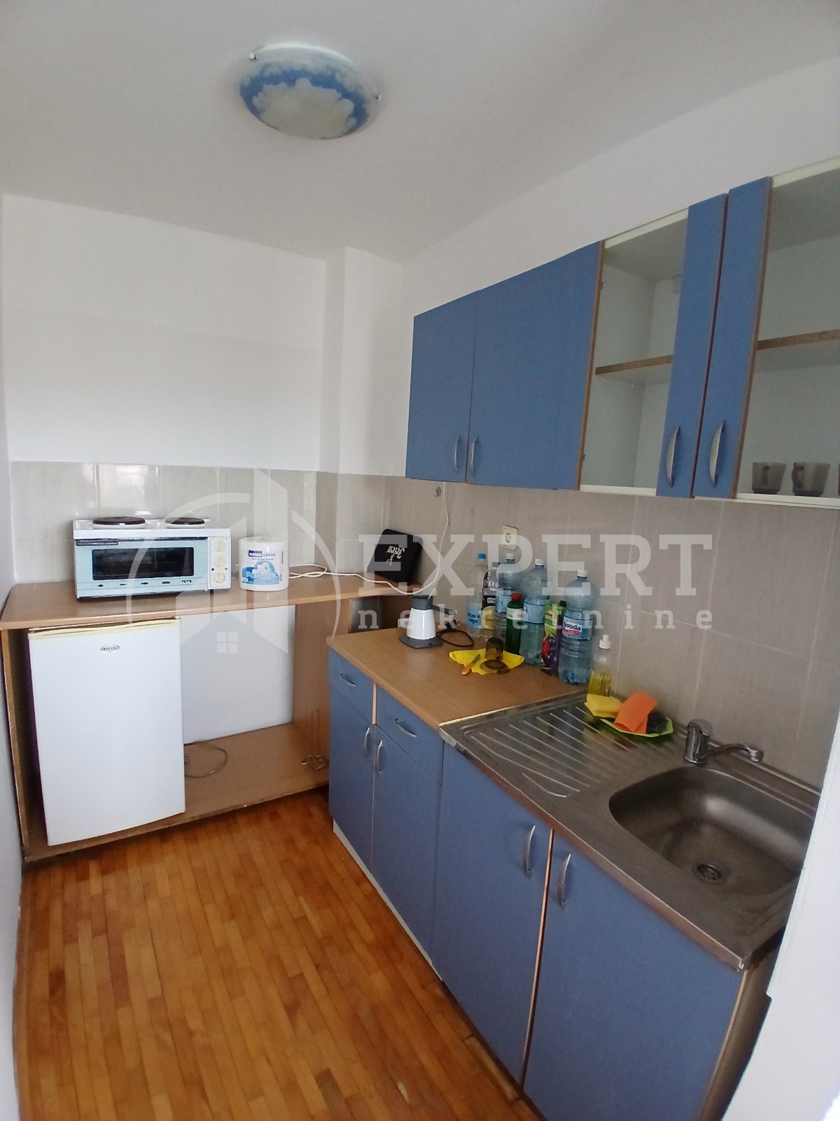 Jednosoban stan, 32 m2, Centar, Strahinjića Bana ID: i-014004 6