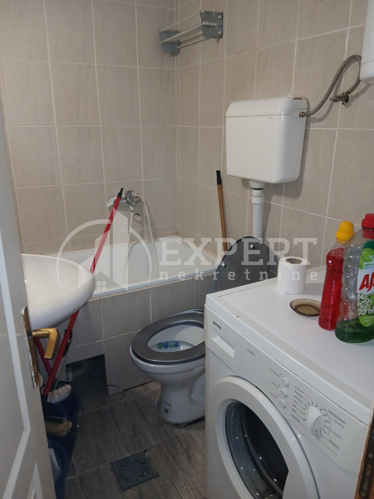 Jednosoban stan, 32 m2, Centar, Strahinjića Bana ID: i-014004 9