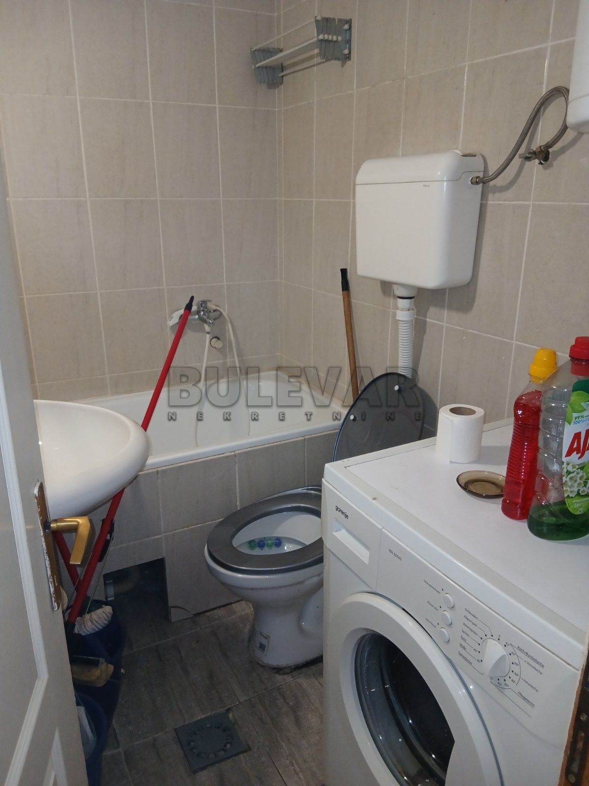 Jednosoban stan, 32 m2, Centar, Strahinjića Bana ID: i-014004 9