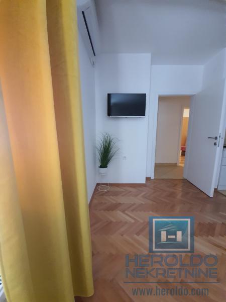 Prelep stan kod Akva parka 2