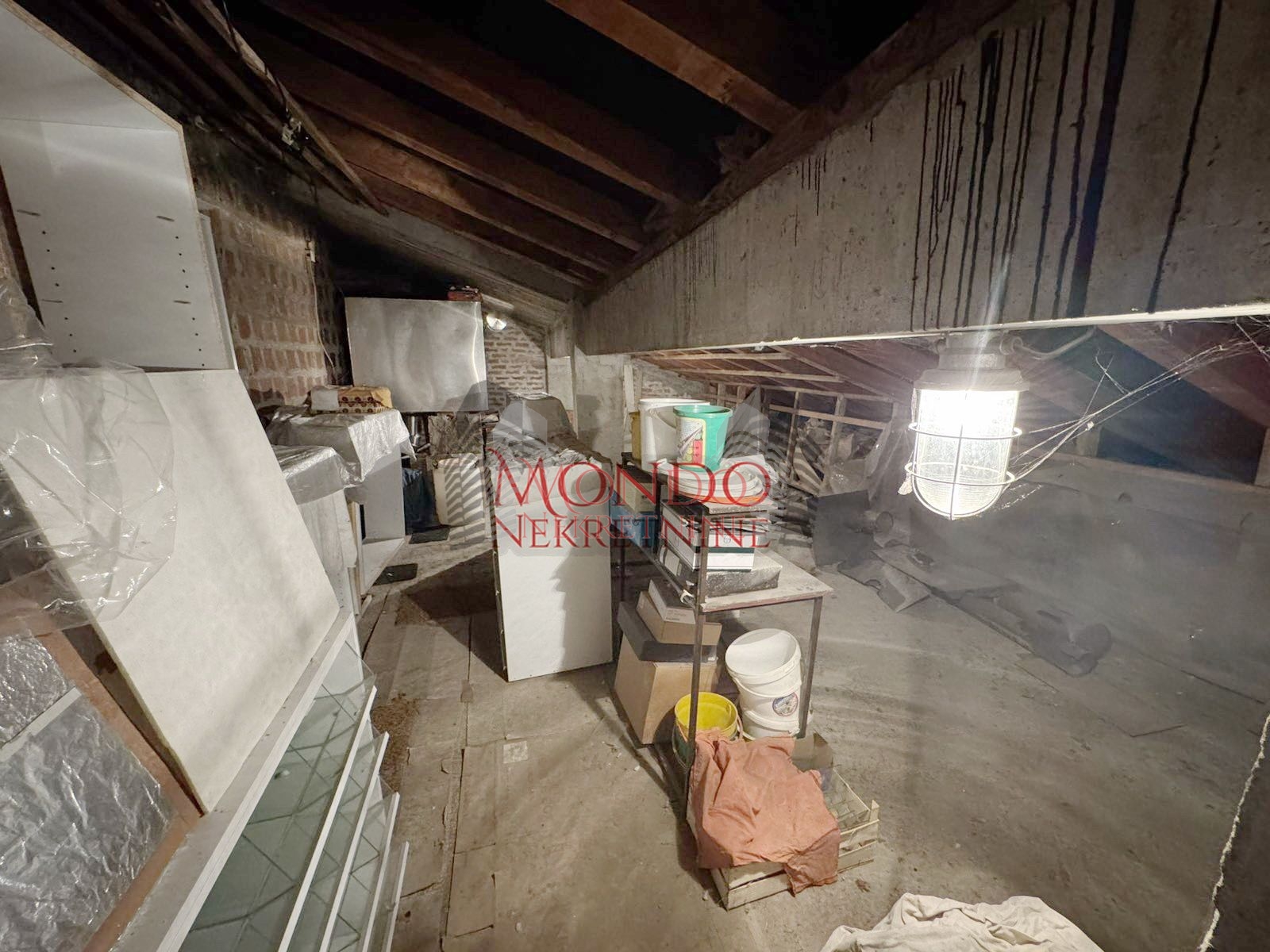 Trosoban stan na Bulevaru ul Blagoja Parovica kod Delte 16