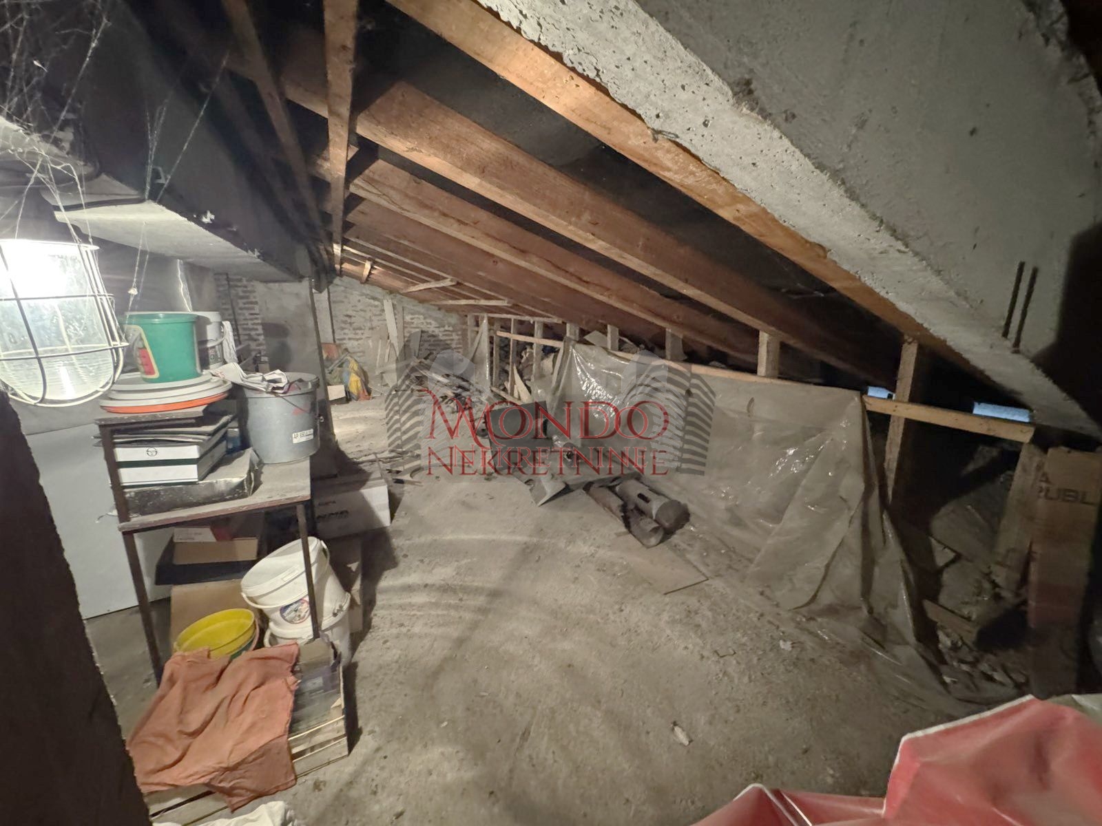 Trosoban stan na Bulevaru ul Blagoja Parovica kod Delte 17