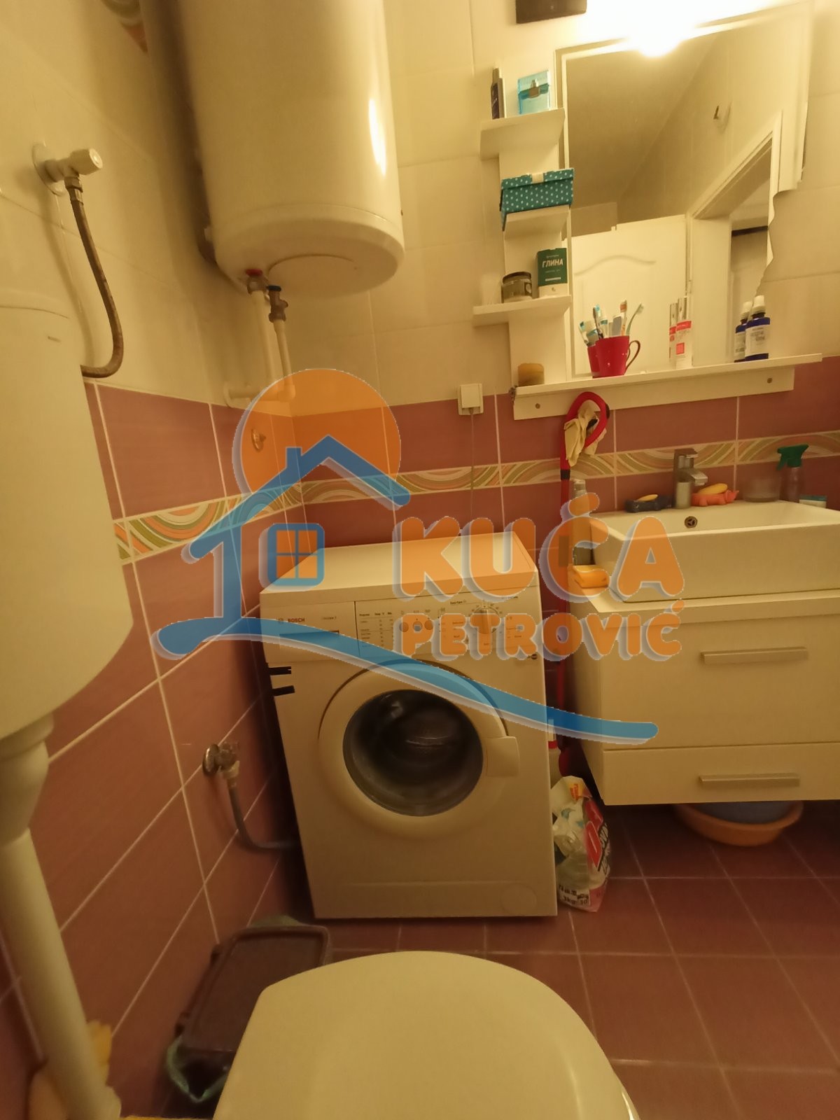 Trosoban stan, 67 m2, Pantelej, Studenička ID: p-05350 5