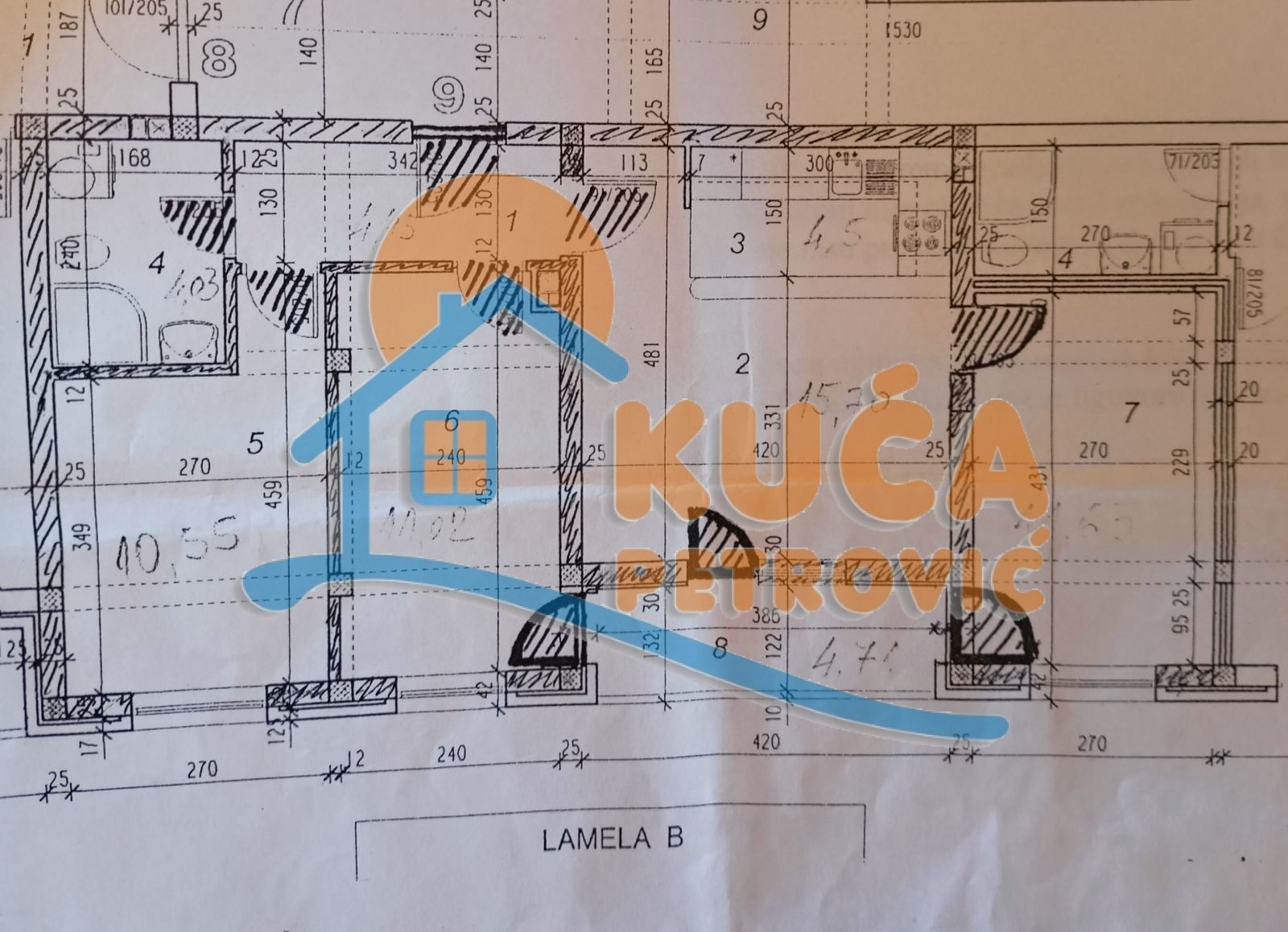 Trosoban stan, 67 m2, Pantelej, Studenička ID: p-05350 8