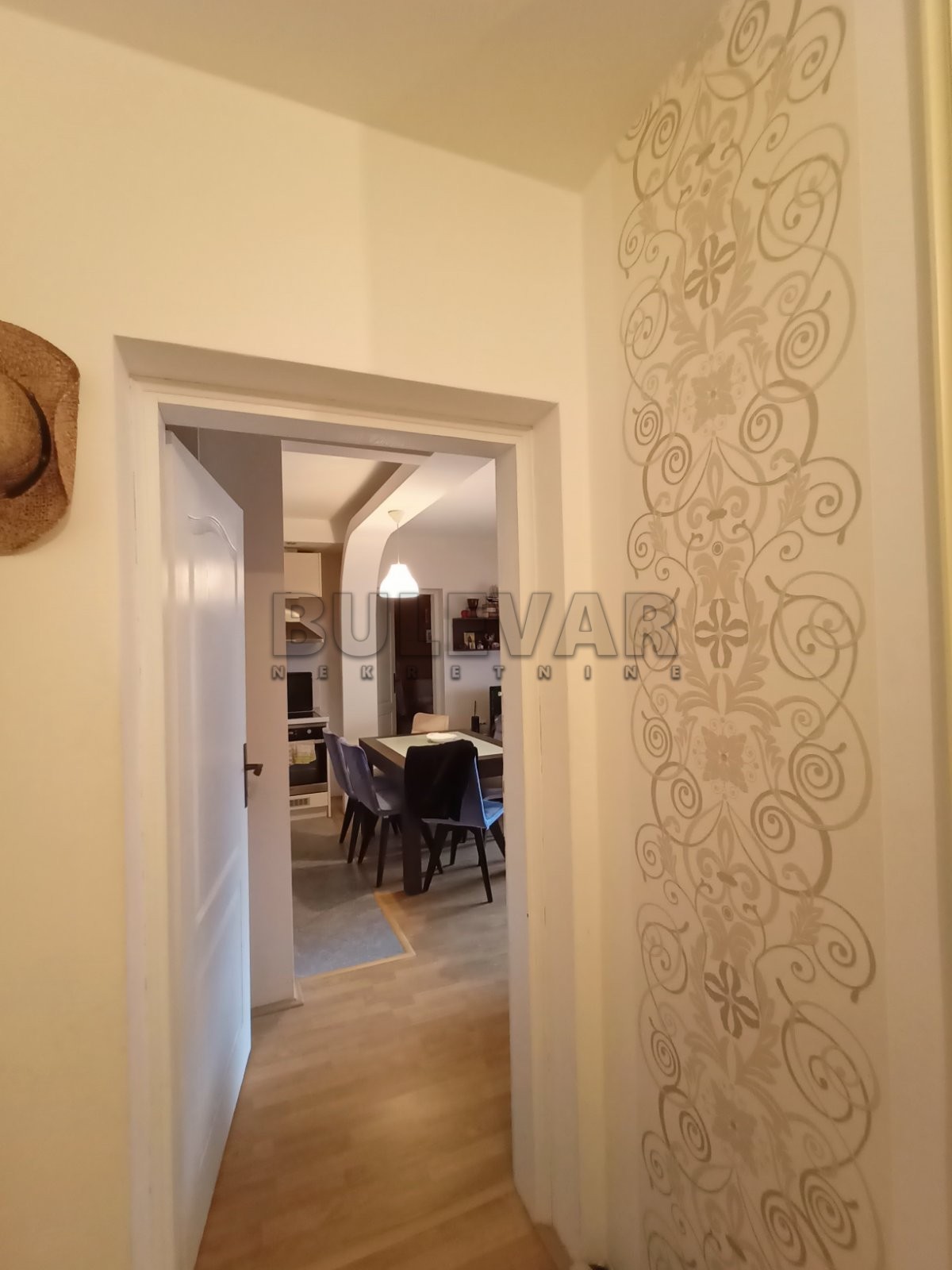 Trosoban stan, 67 m2, Pantelej, Studenička ID: p-05350 7