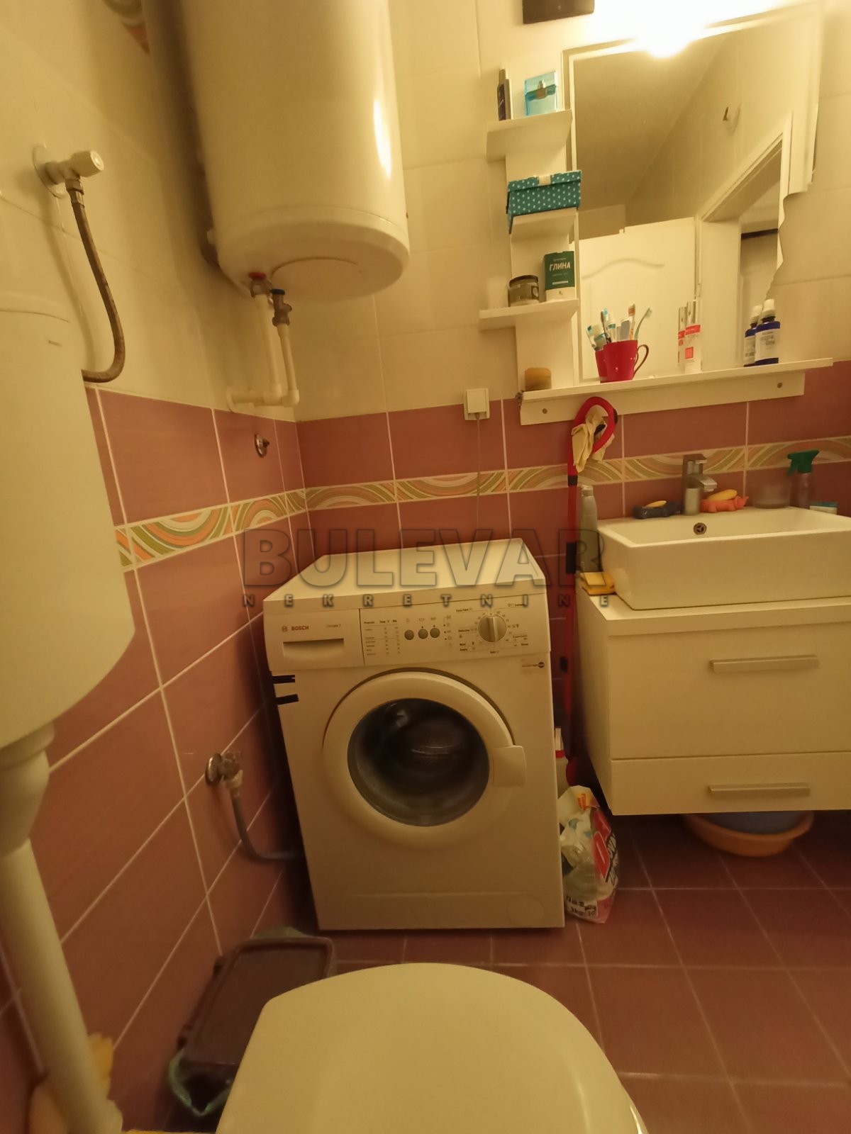 Trosoban stan, 67 m2, Pantelej, Studenička ID: p-05350 5