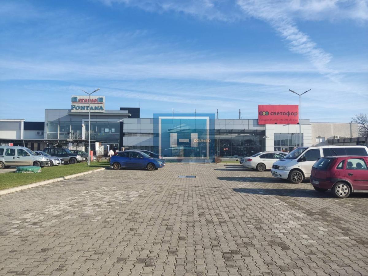 IZDAJE SE POSLOVNI PROSTOR SA MAGACINOM – IZMEĐU ĆUPRIJE I PARAĆINA 2