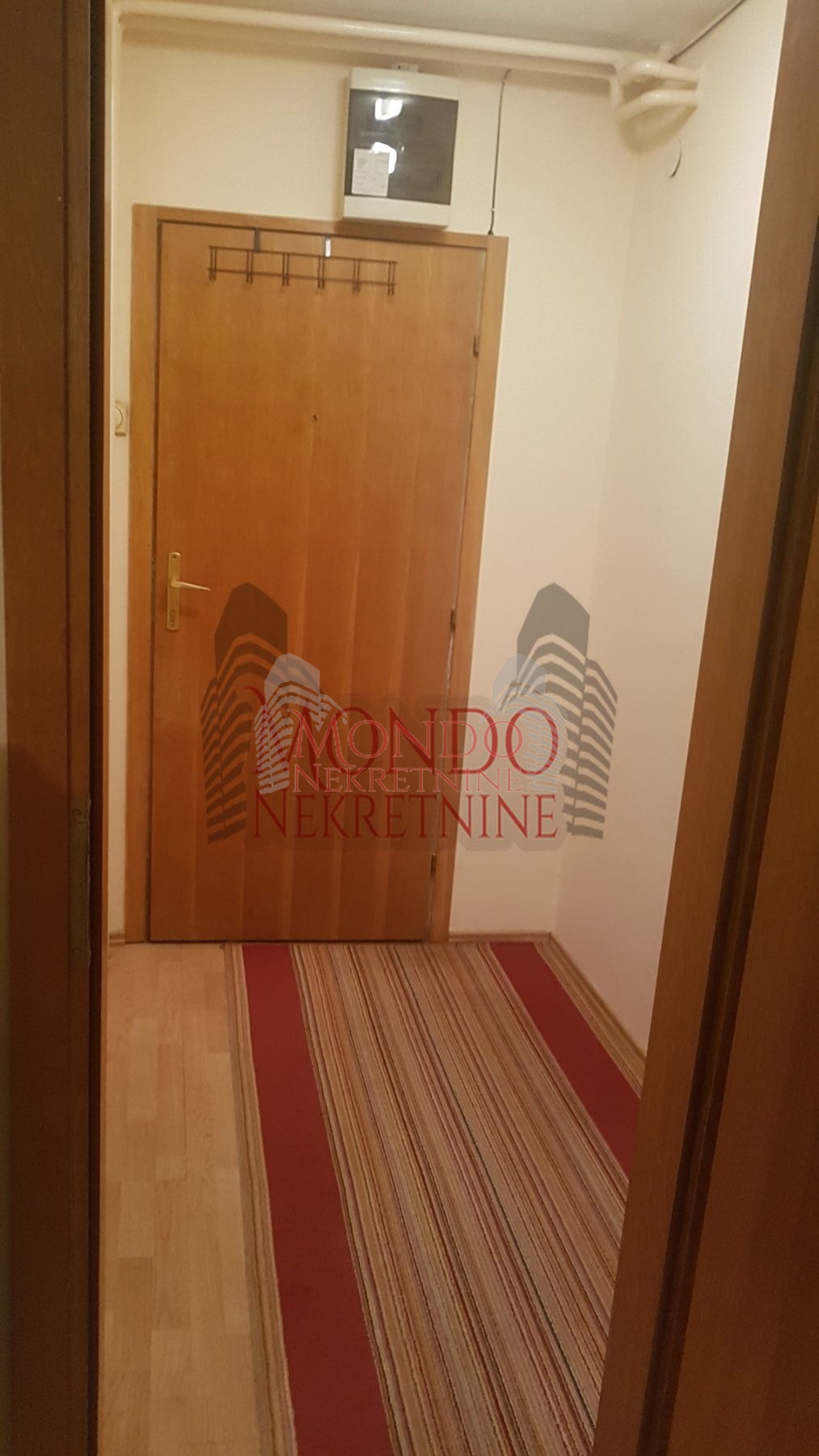 Garsonjera na Bulevaru Nemanjića kod Medicinskog fakulteta 5