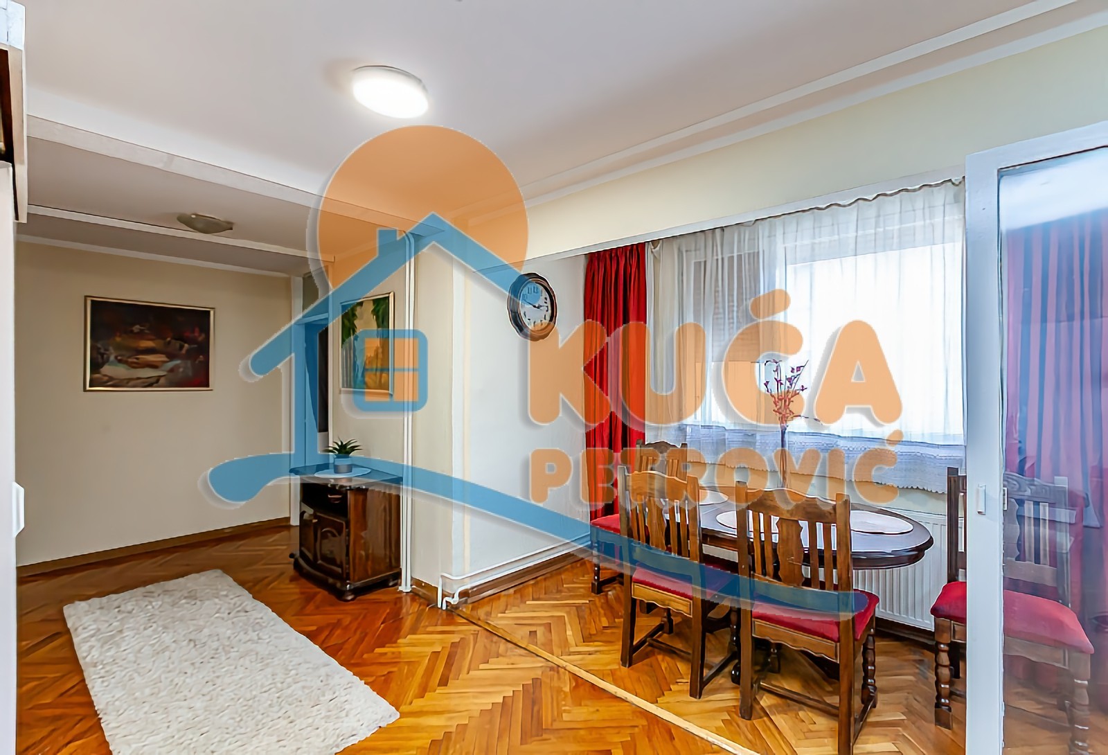 Trosoban stan, 80 m2, Centar, Trg 14. oktobra ID: p-013984 4