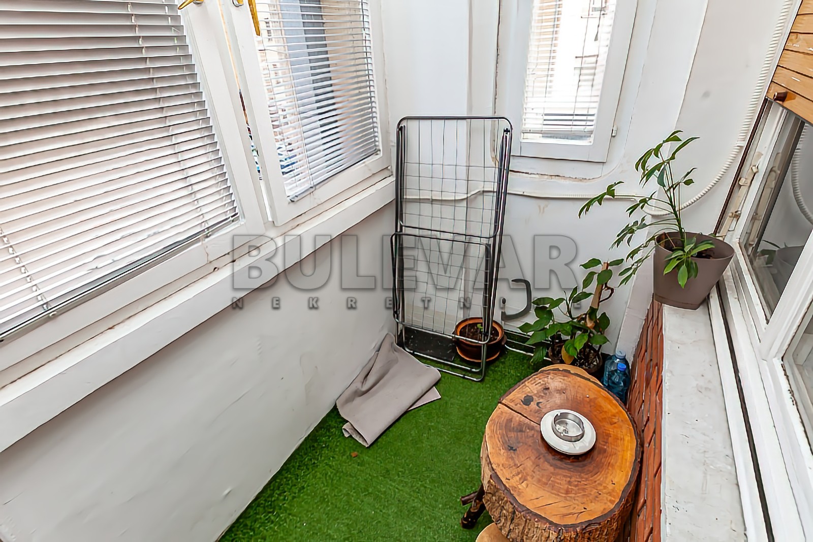 Trosoban stan, 80 m2, Centar, Trg 14. oktobra ID: p-013984 17